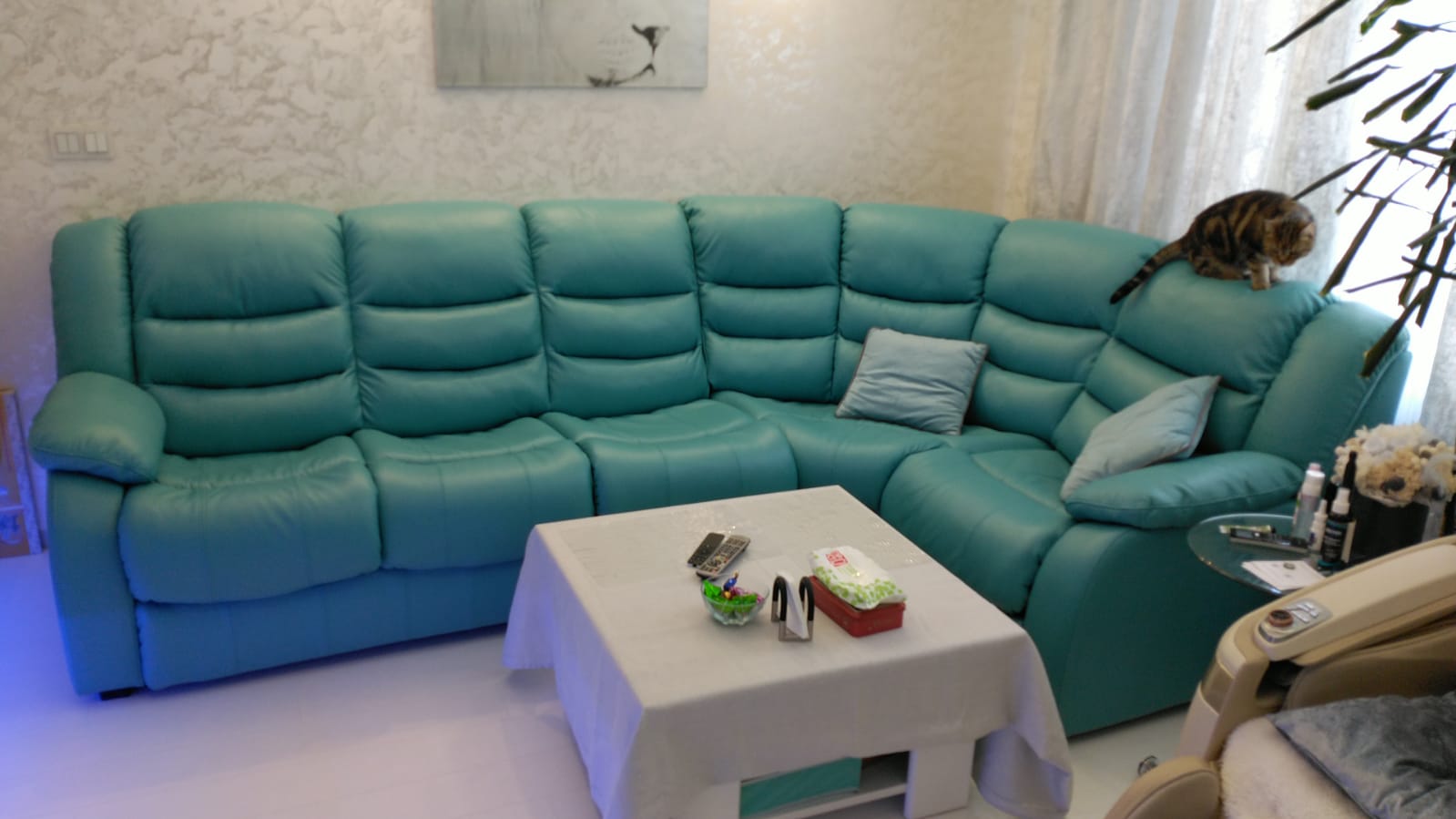 Перетяжка дивана на дому. Острогожск